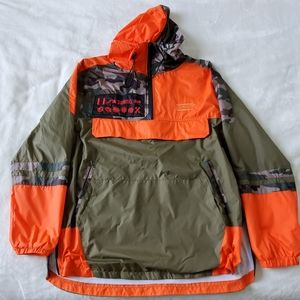 Men's Smoke Rise Green/orange  pullover